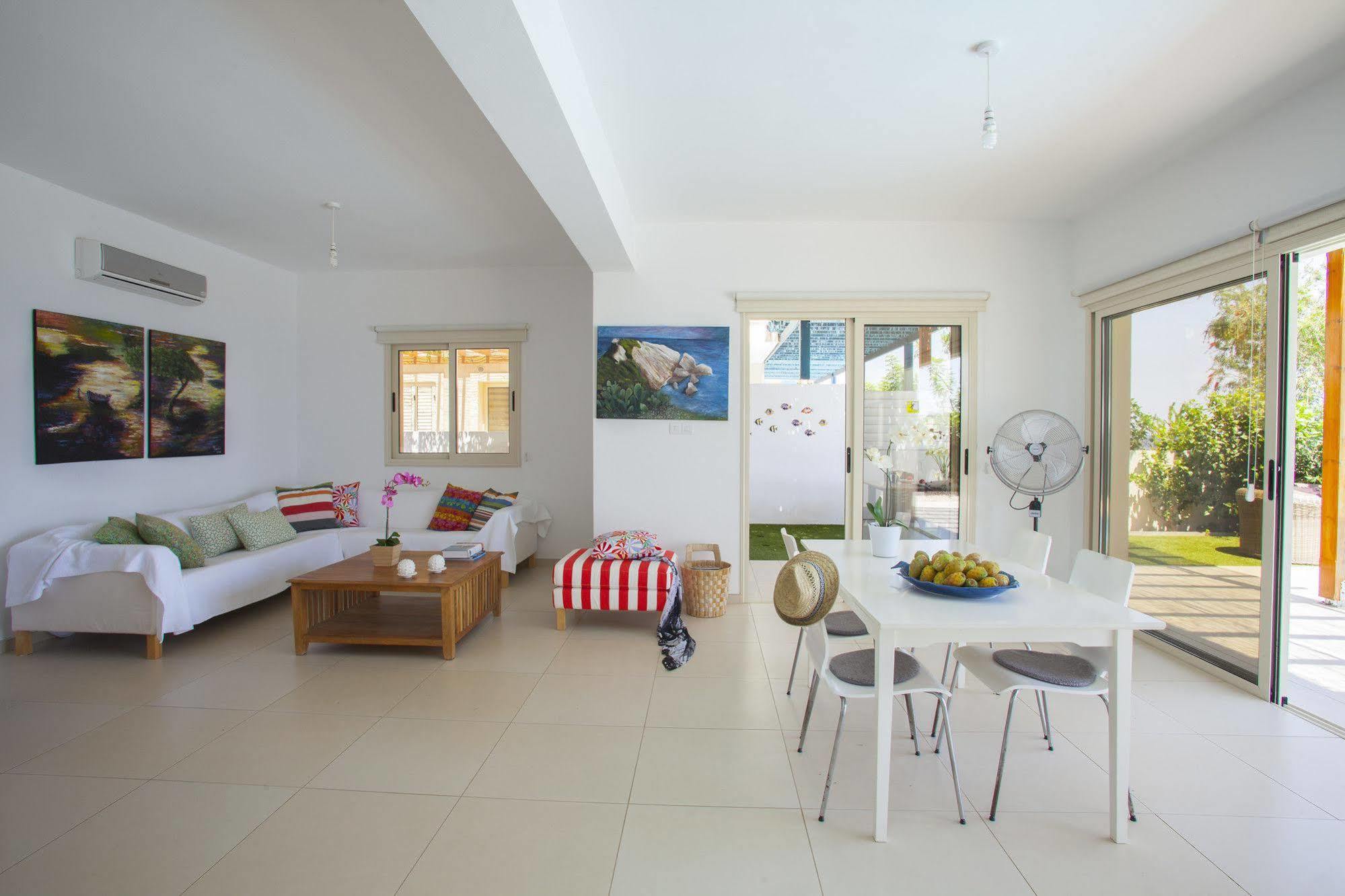 House 7, The Artisan Resort Protaras Bagian luar foto